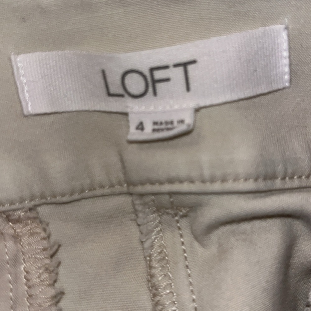 Loft Riviera Capri pants, Size 4 - Picture 11 of 13